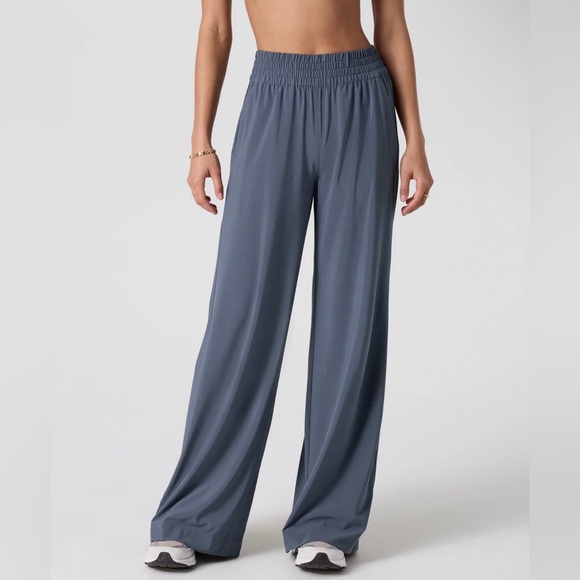 Vuori villa wide leg pants M Azure - Picture 3 of 11